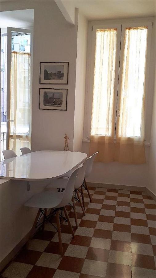Apartment Ostiense Piramide Station Roma Esterno foto