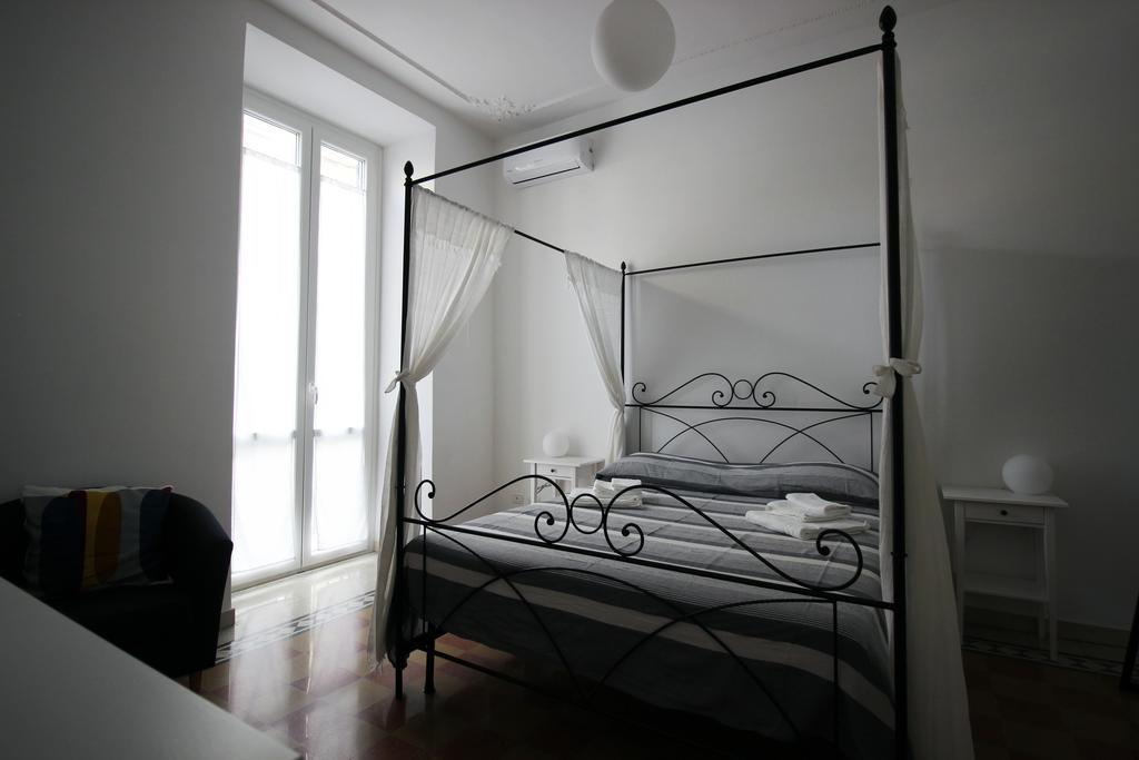 Apartment Ostiense Piramide Station Roma Esterno foto